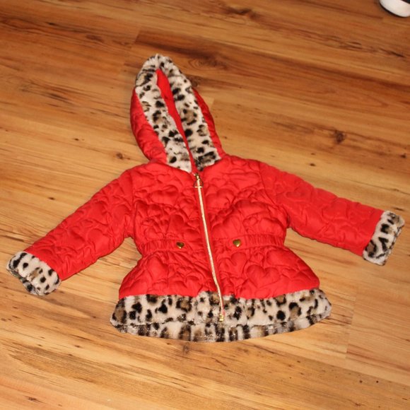 Adorable Red Jacket - Picture 1 of 2